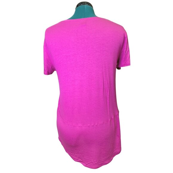 Womens Short Sleeve T-shirt By Mono B Size Large Bright Pink NWT - Picture 3 of 12